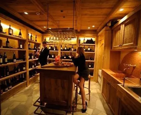 Relax Acquaviva - Tuscany Hills ホテル