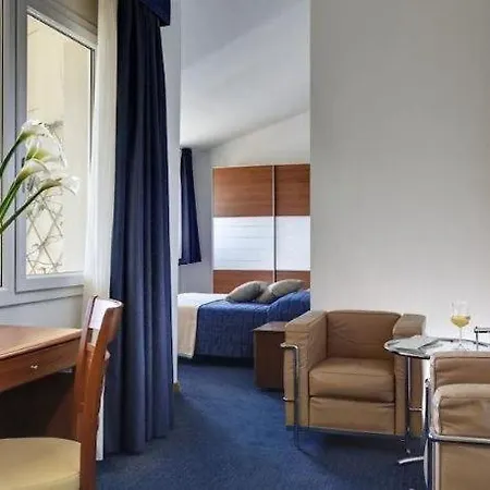 Relax Acquaviva - Tuscany Hills ホテル Lucciana