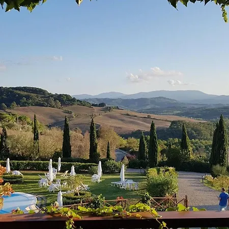 Relax Acquaviva - Tuscany Hills ホテル